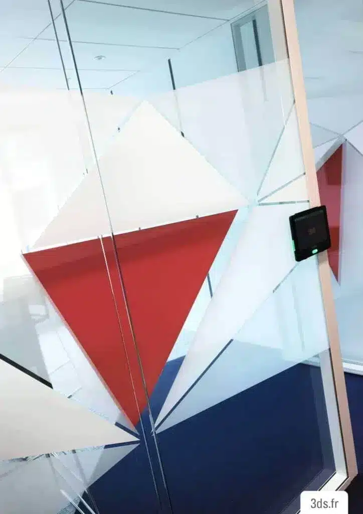 3ds groupe 3m vitrophanie decorative geometrique 1 724x1024