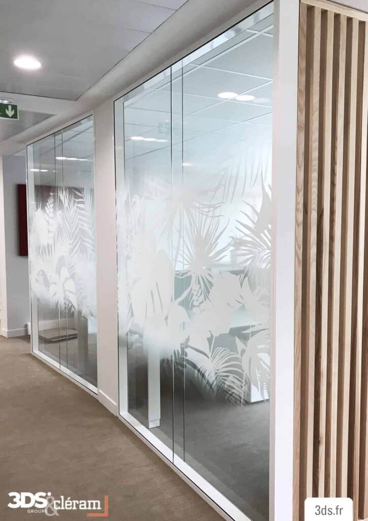 Vitrophanie imprimée sur mesure végétal entreprise