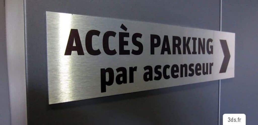 Signalétique parking directionnelle dibond imprimé