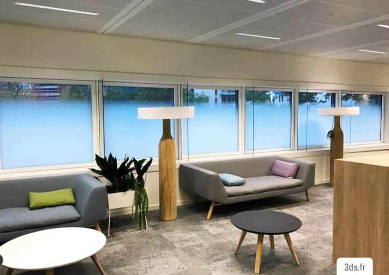 vitrophanie imprimée bureau dégradé sur mesure blanc