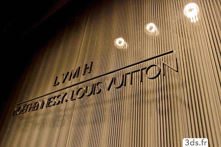 signalétique lettrage laiton entreprise luxe