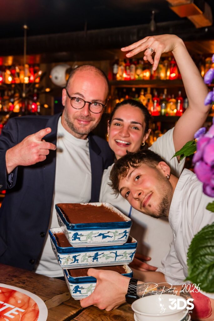 Re Party 2025 Photo 542